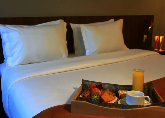 Bh Raja Hotel