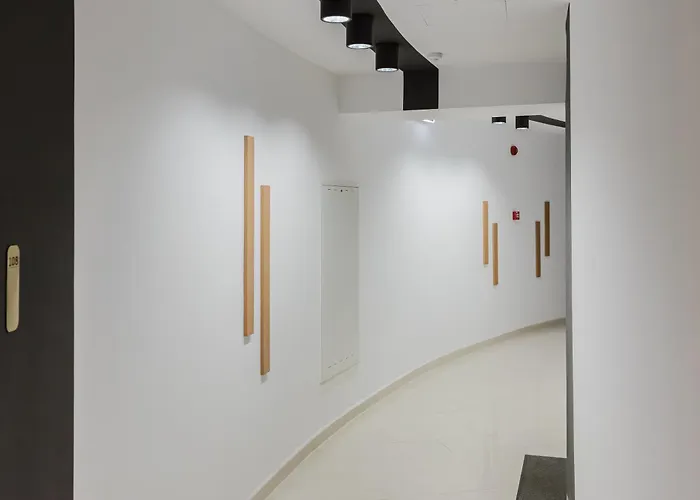City Center Accomodation- 401