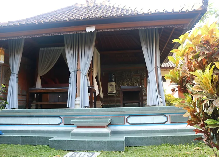 Kusnadi Hotel