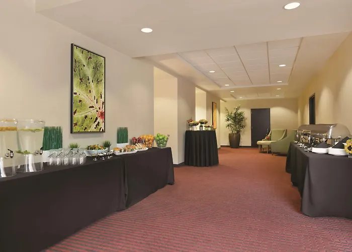 Hyatt Place Baltimore Inner Harbor