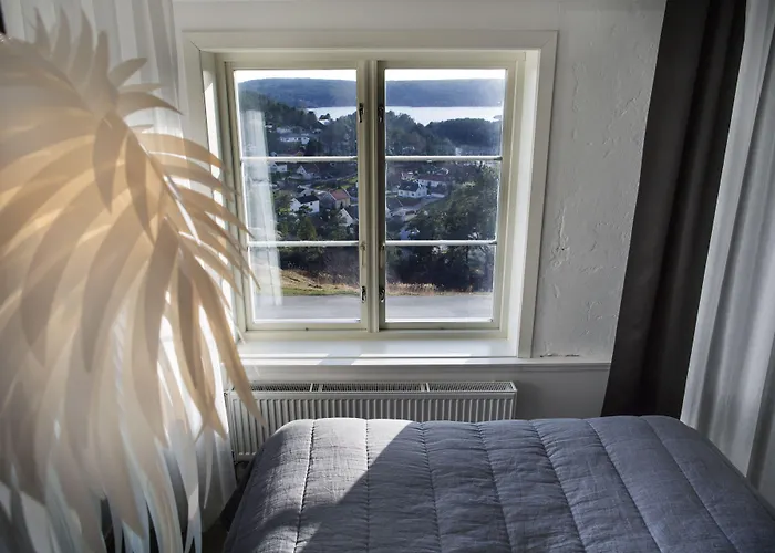 Fredriksten Hotell