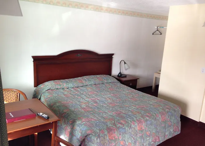 Villa West Motel