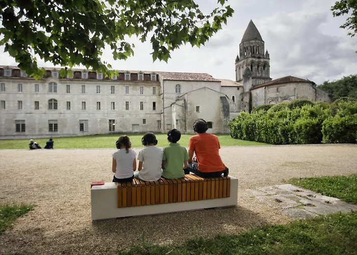 Les Chambres De L'Abbaye