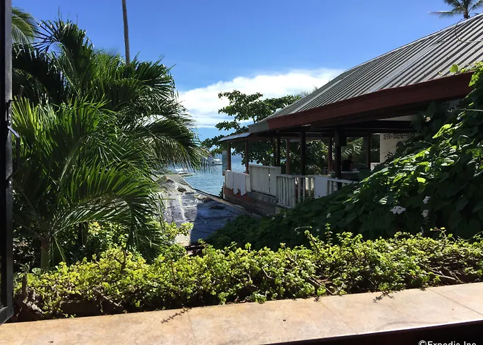 Hayahay Resort