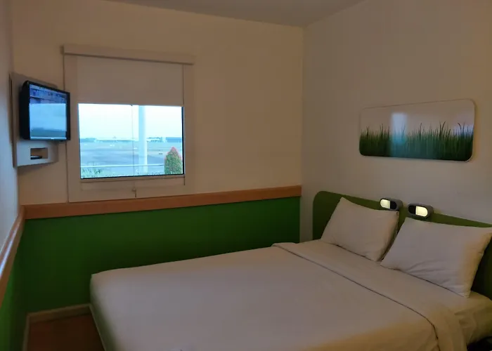 Cordia Hotel Surabaya Airport - Hotel Dalam Bandara
