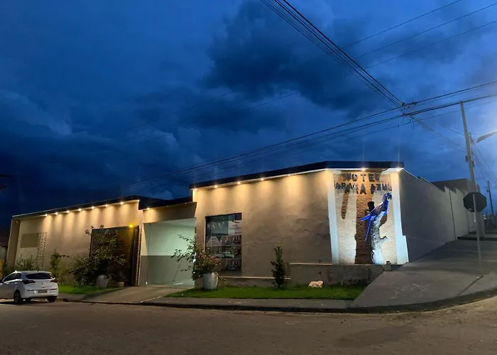 Hotel Arara Azul