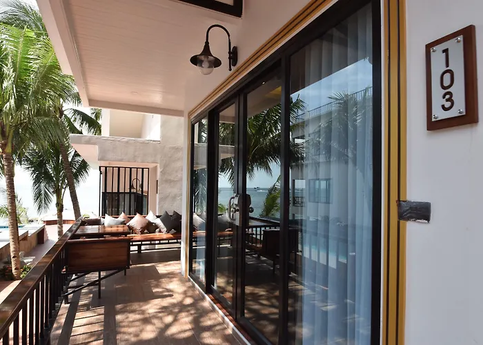 Simple Life Cliff View Resort Ko Tao