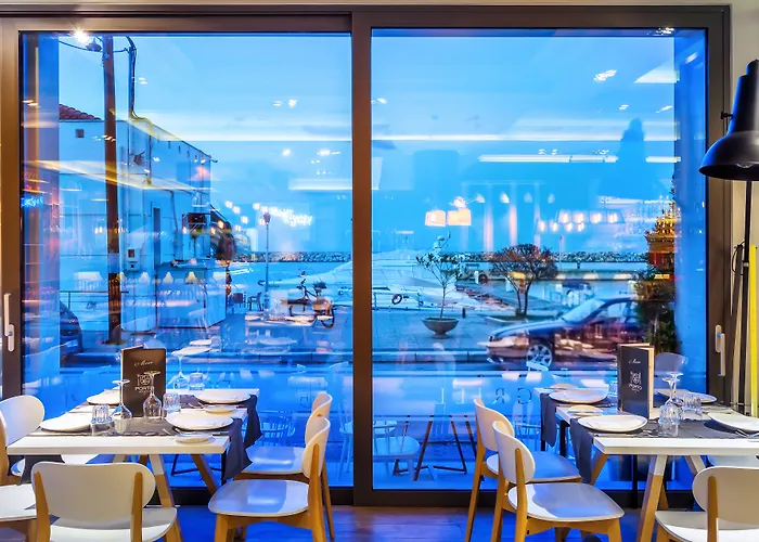 Porto Marine Hotel