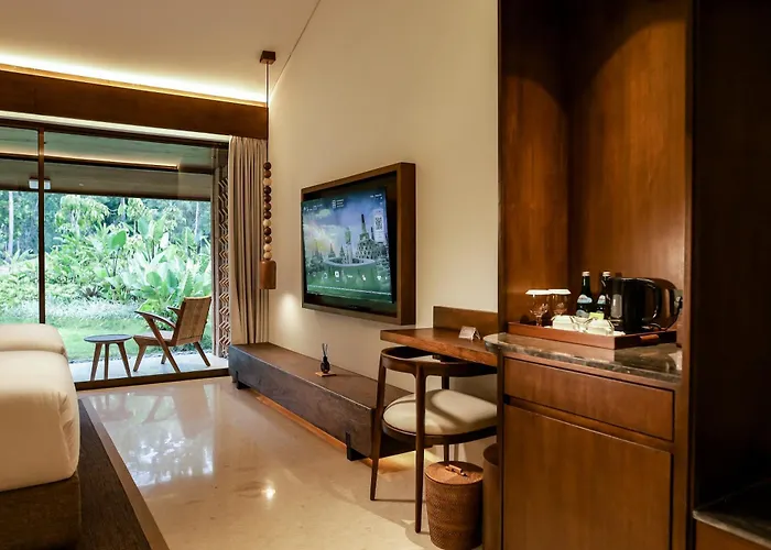 Manohara Borobudur Cultural Center