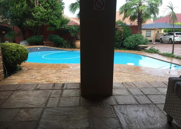 Sunset Manor Guest House Potchefstroom