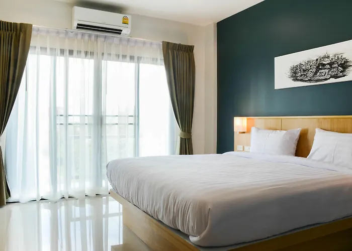 S2 Airport Residence