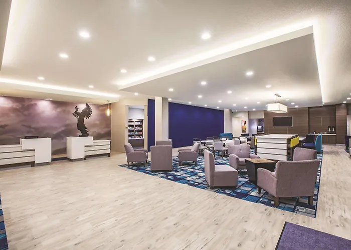 La Quinta By Wyndham Wichita Northeast