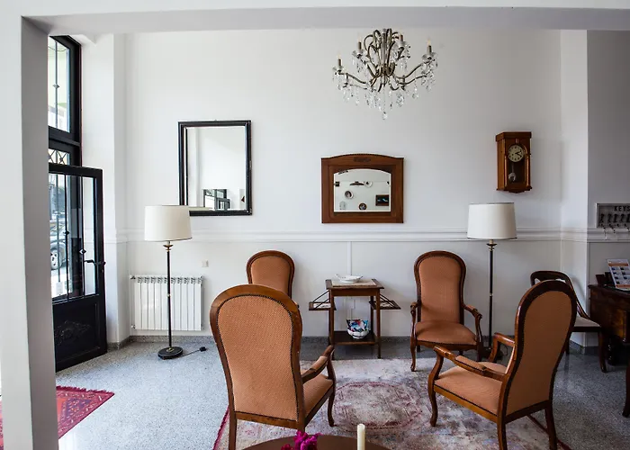 Hotel N16