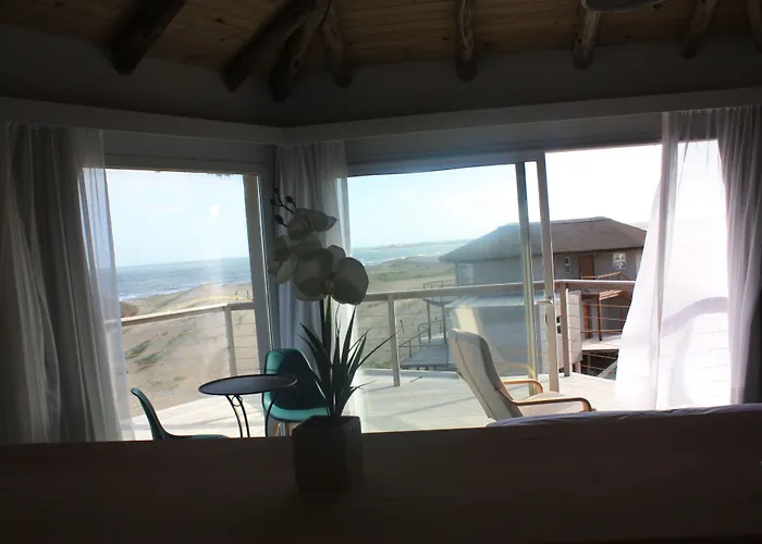 Maradentro Apart Hotel & Suites