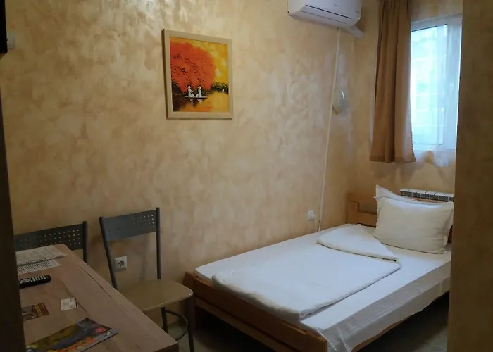 Jeweller Hotel
