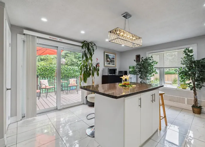 Ora'S Place Bnb