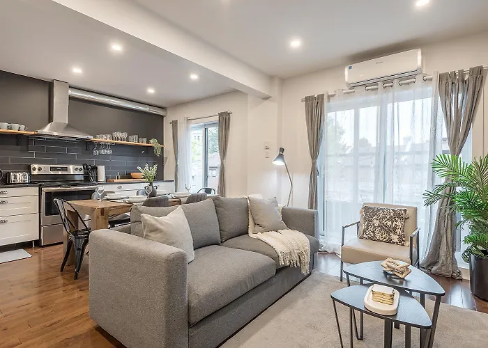 Modern 2Br - 2 Full Bathrooms - Trendy Location