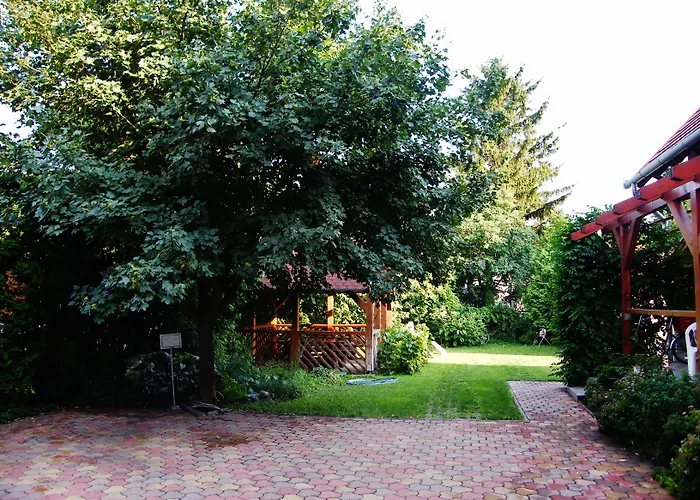 Aranyhal Apartman