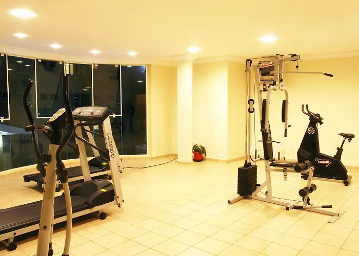 Barbur Plaza Hotel