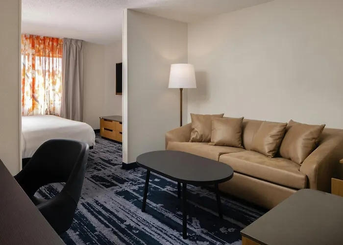 Fairfield By Marriott Inn & Suites Grand Rapids Airport
