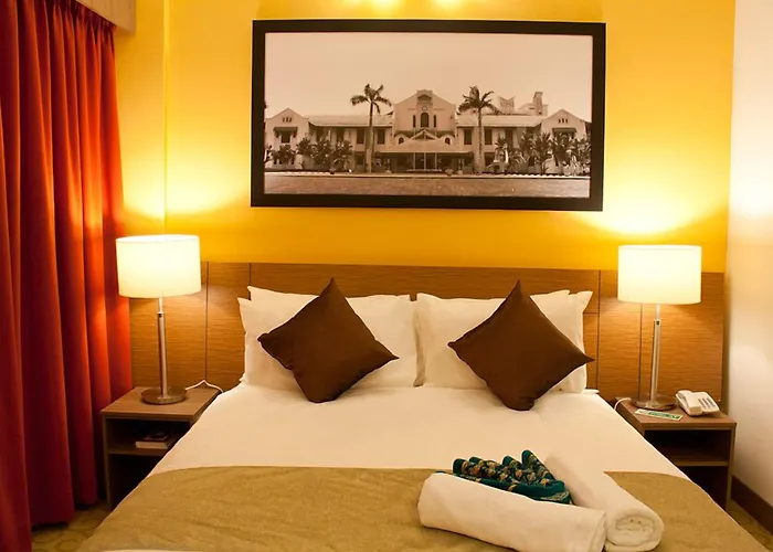 Hotel Scholar'S Suites