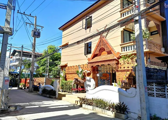 Anumat Premium Budget Hotel