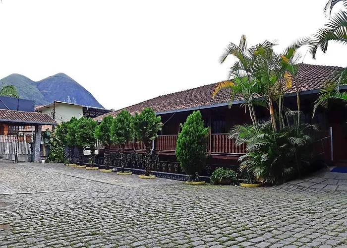 Hotel Montanus