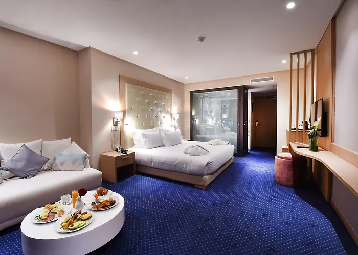 Flower Town Hotel & Spa