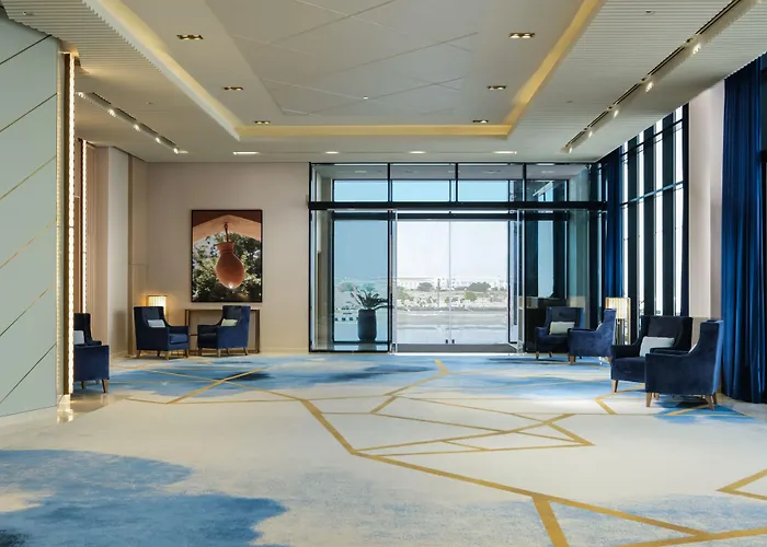 Maani Muscat Hotel & Suites