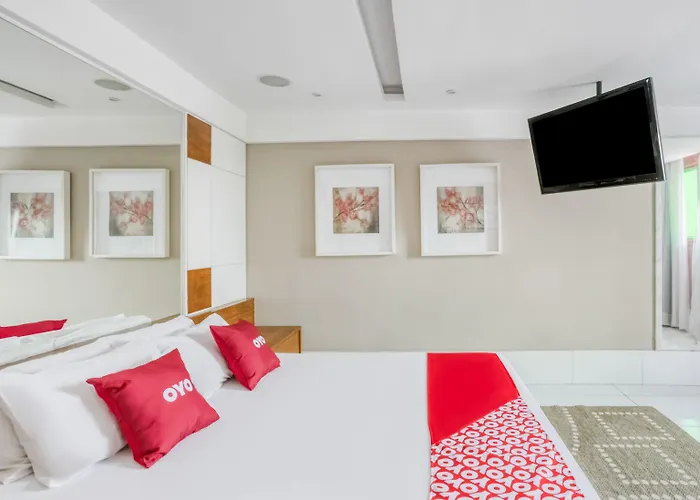 OYO Nobs Hotel, São João de Meriti