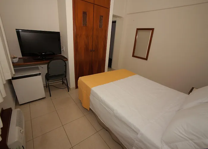 Láparos Hotel