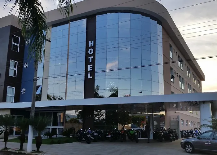 Kamur Plaza Hotel