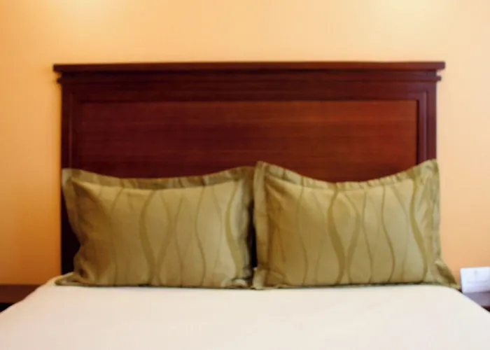 Hostal California Inn