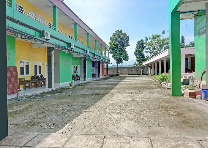 Oyo 92031 Wisma Galung Syariah