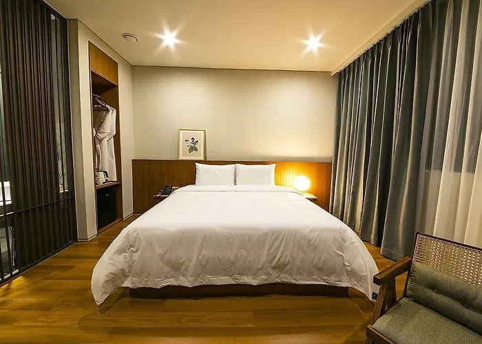 Epoche Hotel