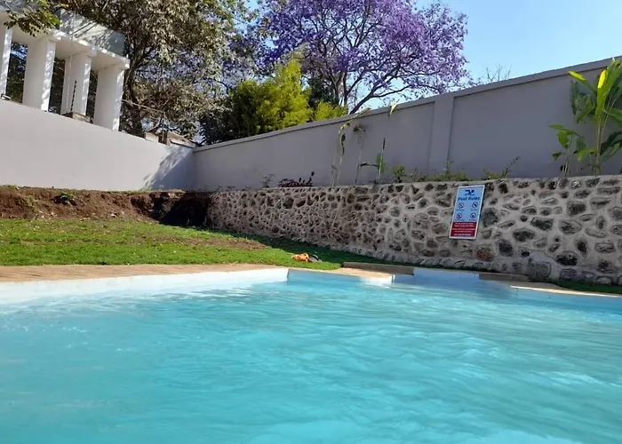Boulevard Inn Mt Meru