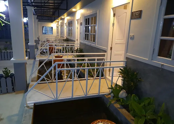 Fancy Carp Resort Hua-Hin