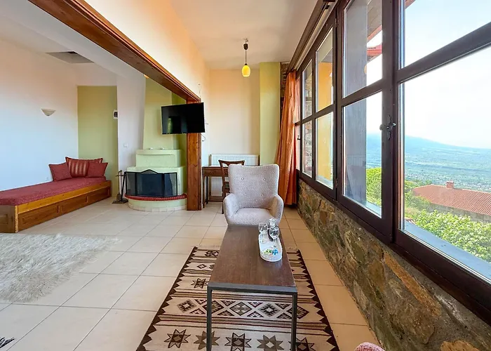 Pliades Traditional Guesthouse