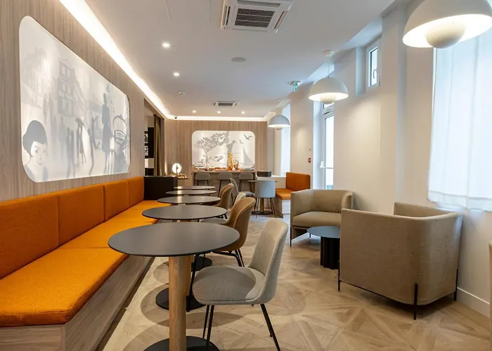Dantan Hotel