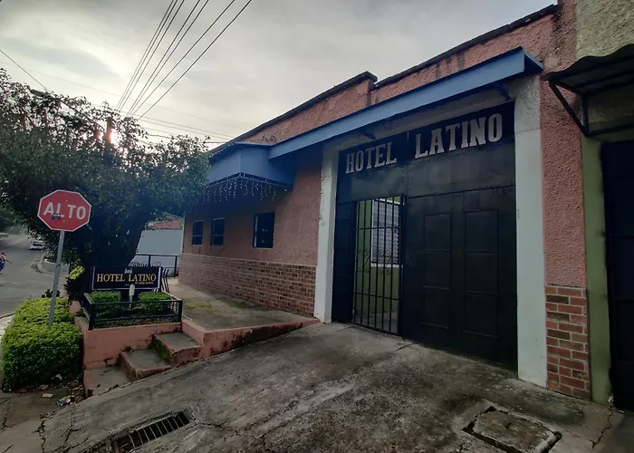 Hotel En Santa Ana