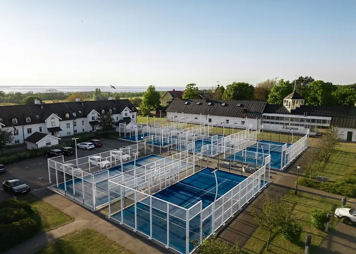 Luxury Living At Ekerum Oeland Heated Pool, Golf & Sea!