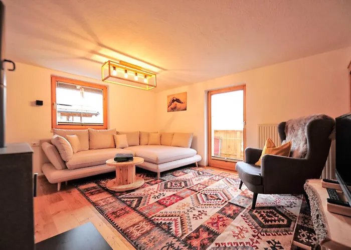 Summit Residence