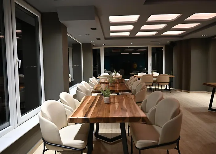 Hotel Restaurant Savoja