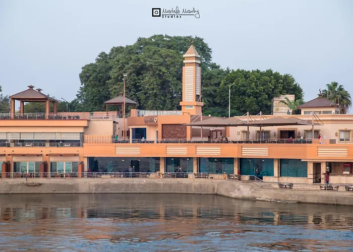 Nile Transportation Hotel