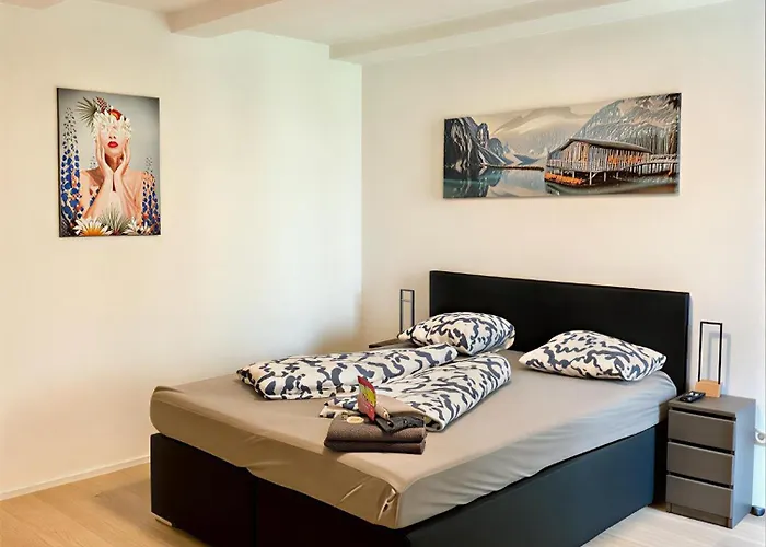 Modern Old Town Studio