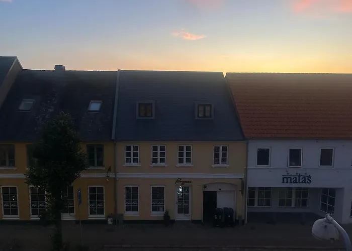 Central Apartment In The Middle Of Ribe