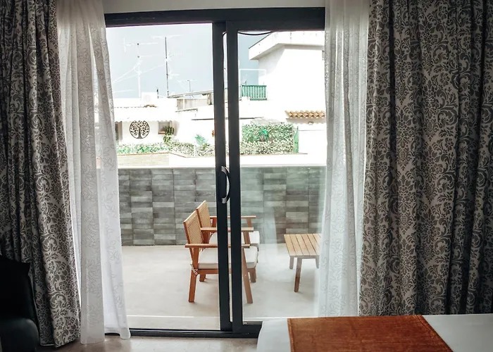Hotel Alba Seleqtta