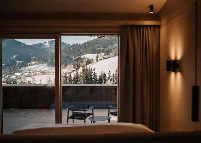 Hotel Neubergerhof