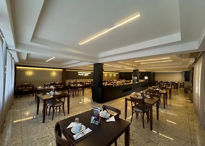 Luz Hotel Pato Branco