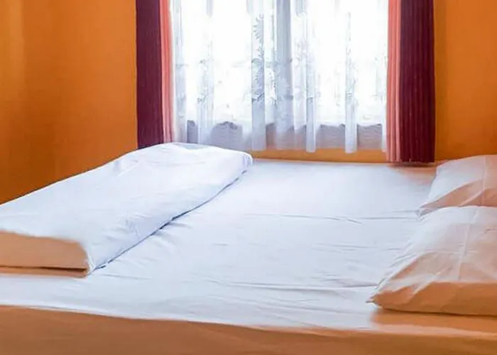 Bromo Indah Lestari Homestay Mitra Reddoorz